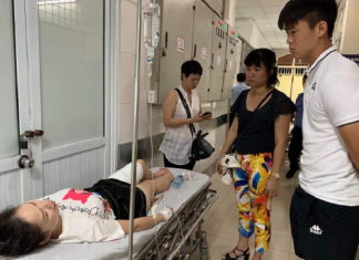CLB Hà Nội chi trả toàn bộ chi phí chữa trị cho nữ CĐV xấu số bị pháo sáng bắn trúng