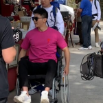 Xót xa với hình ảnh người tình cũ của Phạm Băng Băng – Lý Thần phải ngồi xe lăn