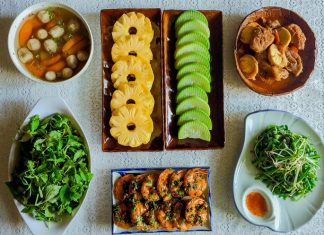 Mâm cơm cuối tuần toàn món ăn giản dị mà ngon đẹp đến ngỡ ngàng