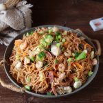 Chỉ một chảo mì xào siêu ngon cũng đủ chất cho bữa tối của cả nhà, “hóng” ngay cách làm các mẹ ơi!