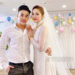 Bảo Thy đeo vòng vàng, nhẫn kim cương trong lễ cưới