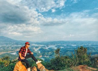 Hồ Tà Đùng hút giới trẻ check-in ở Tây Nguyên
