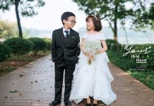 Đám cưới cặp đôi vợ chồng “tí hon” chẳng khác nào học sinh lớp 1 khiến nhiều người xúc động