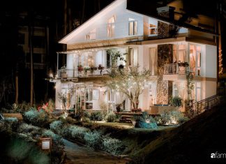 Ngắm biệt thự của đôi vợ chồng trẻ được trang trí đón Giáng sinh đẹp lung linh như trong cổ tích ở thành phố Đà Lạt mờ sương