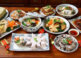 10 món ăn ngày Tết không thể thiếu trong mâm cơm gia đình