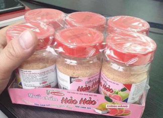 Chờ mãi cũng tới ngày này: Hảo Hảo bán riêng hũ bột canh tôm chua cay, tạm biệt tuổi thơ trữ muối như trữ… vàng