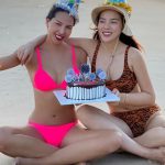 Kỳ Duyên mặc bikini gợi cảm, quấn quýt bên người tình tin đồn