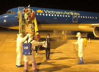 Thông tin mới nhất về việc đưa công dân Việt Nam tại Hoa Kỳ về nước