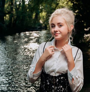 Con gái công tố viên Crimea sống kín tiếng vì áp lực nổi tiếng của mẹ