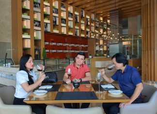 Sự gắn kết giữa rượu vang và âm nhạc qua góc nhìn của chuyên gia