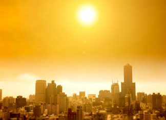 Tại sao nội – ngoại thành buổi tối có thể lệch tới 12 độ C? Làm gì để giảm nóng?