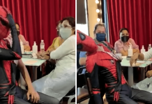 Muôn kiểu “lên đồ” sáng tạo của người dân Malaysia khi đi tiêm vaccine phòng Covid-19